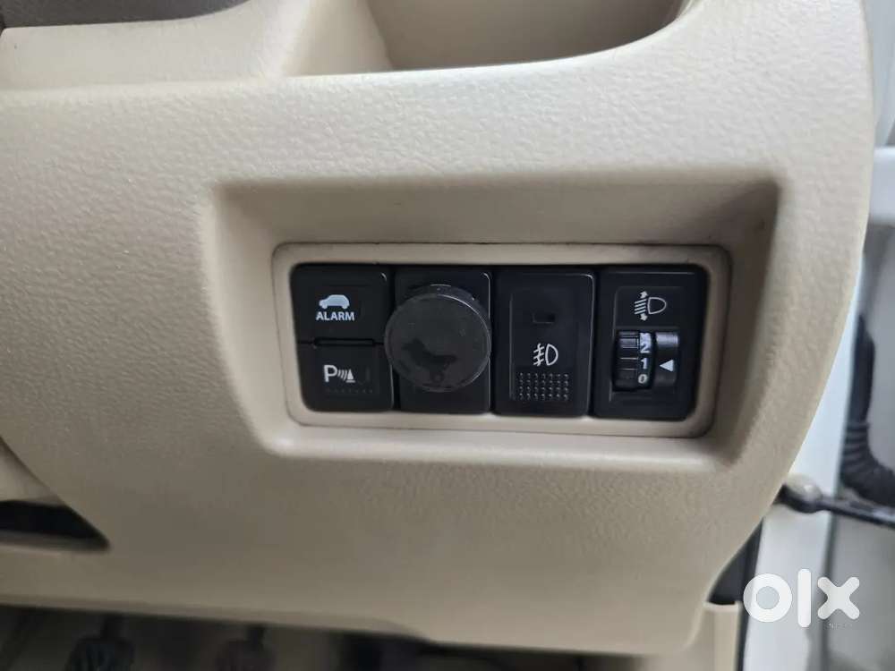 Maruti Suzuki Ertiga 2017 Vxi Cng