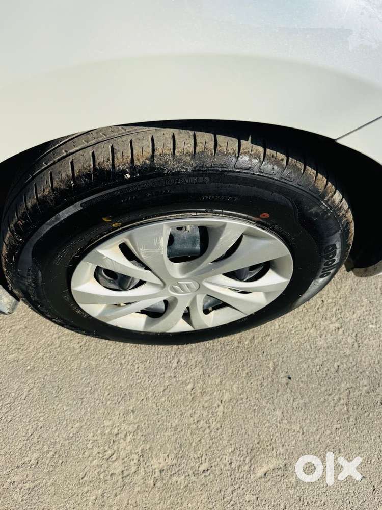 Maruti Suzuki Swift Vxi + Manual, 2020, Petrol