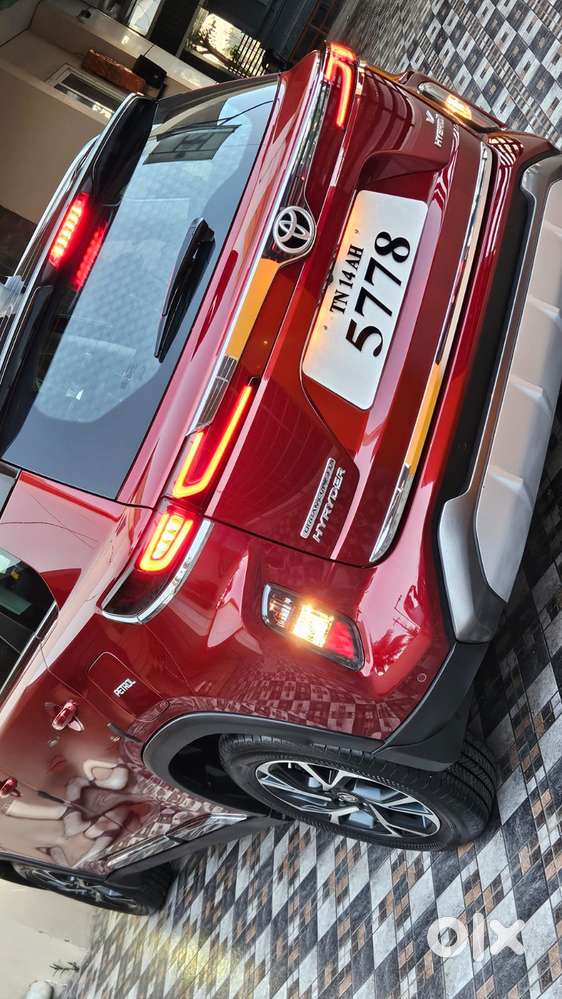 Toyota Urban Cruiser Hyryder 1.5 V Neo Drive At, 2024, Petrol