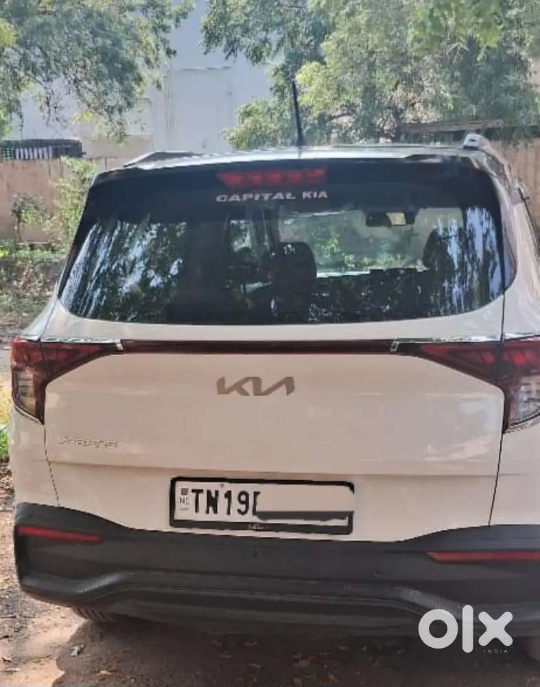 Kia Carens 2024 Petrol 9500 Km