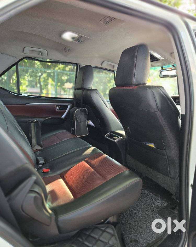 Toyota Fortuner Legender 4x4 At 2.8, 2022, Diesel