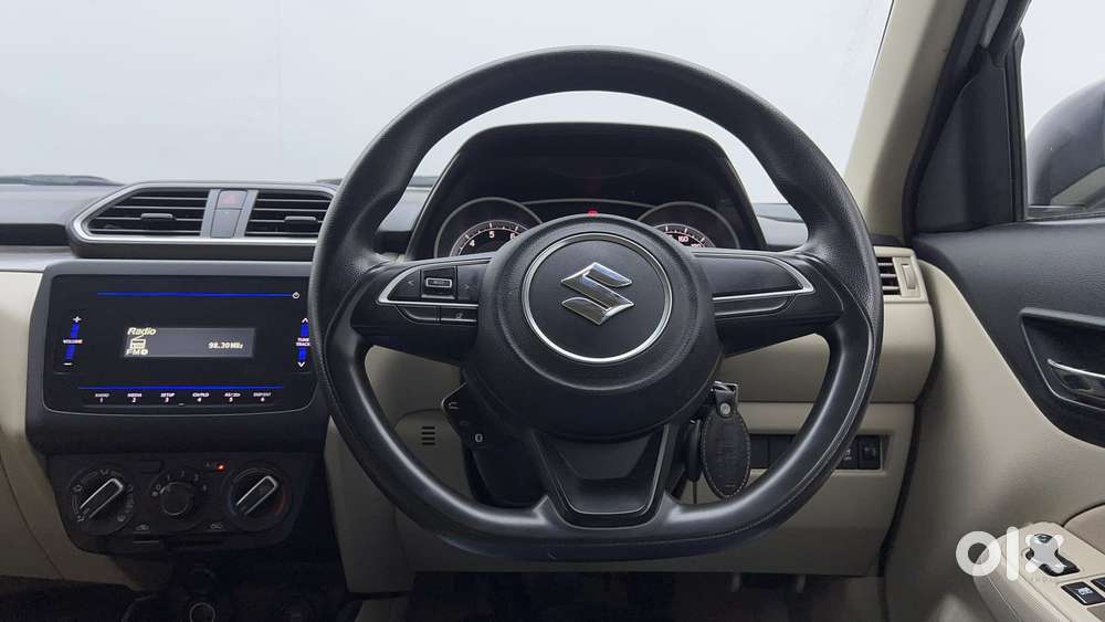 Maruti Suzuki Dzire 1.2 Vxi, 2023, Petrol