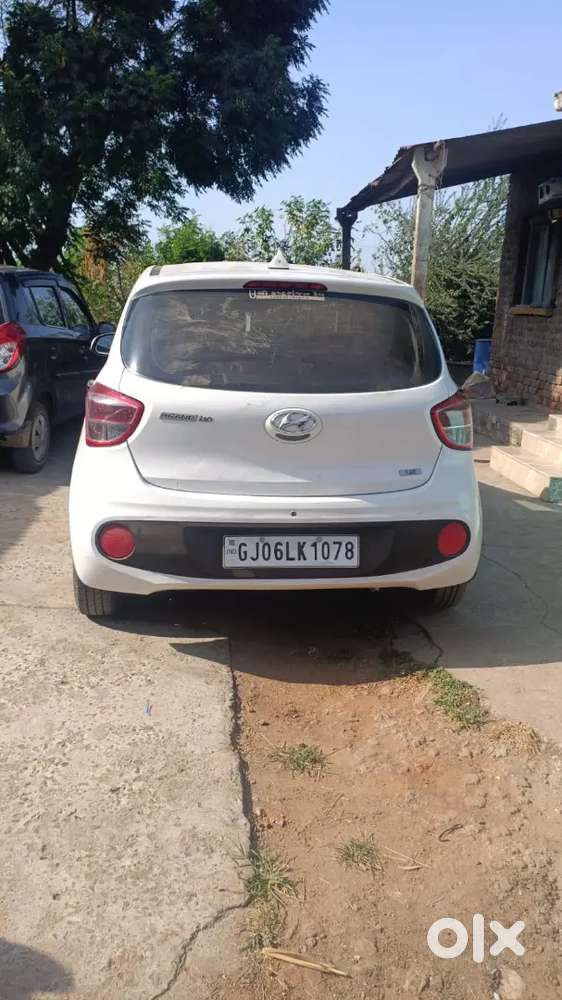 Grand I10  Original Car