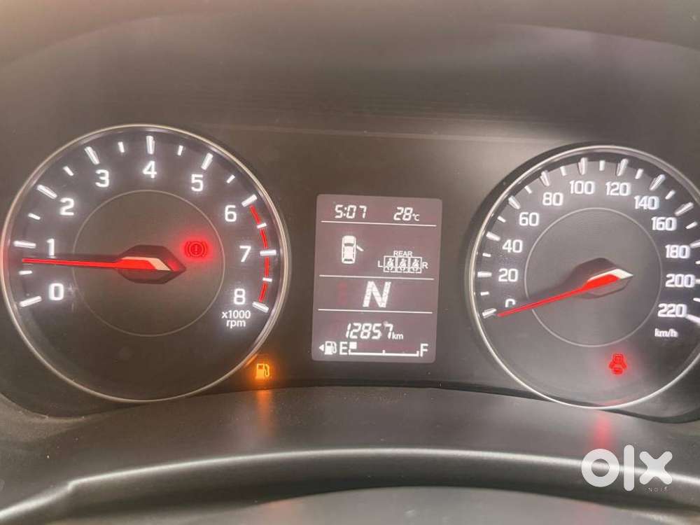 Maruti Suzuki Dzire Vxi Ags, 2025, Petrol