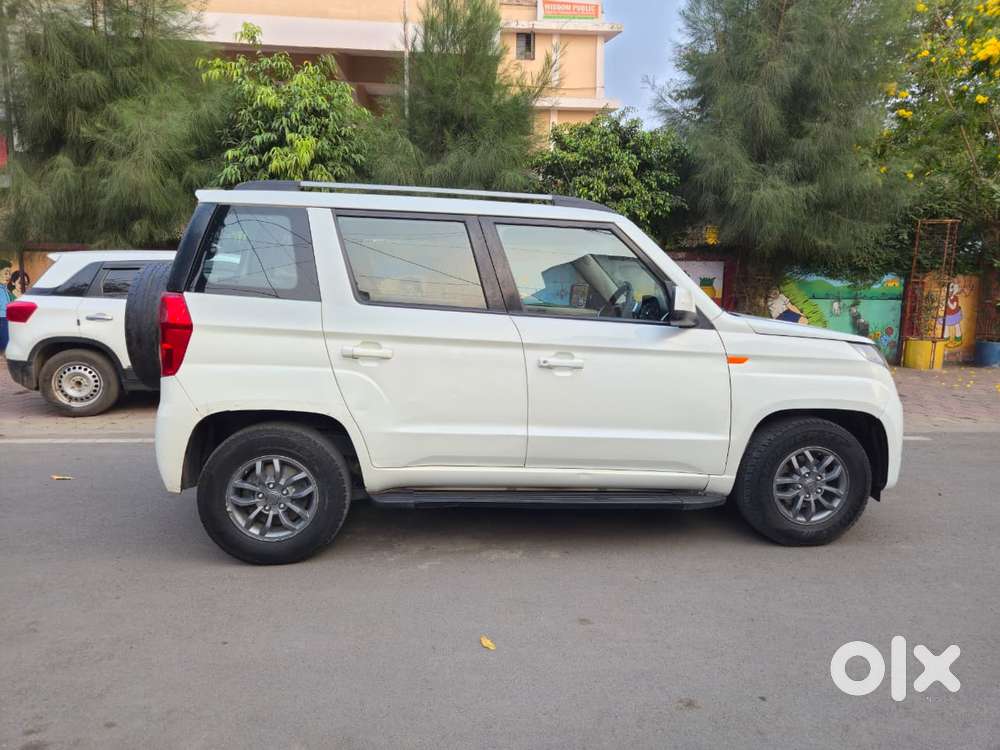Mahindra Tuv 300 T10, 2019, Diesel