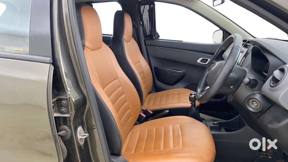 Renault Kwid 1.0 Rxt (o), 2018, Petrol