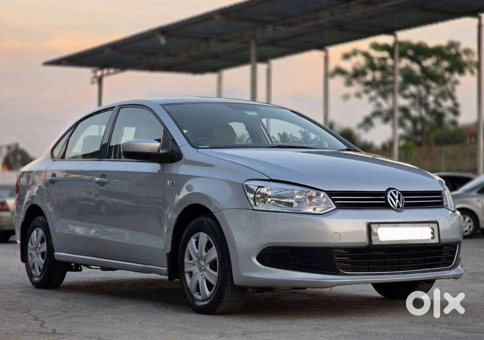 Volkswagen Vento, 2011, Petrol
