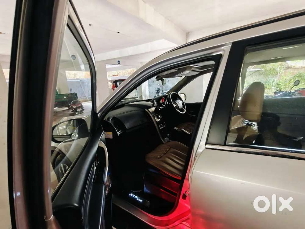 Mahindra Xuv500 W11 (o) Diesel