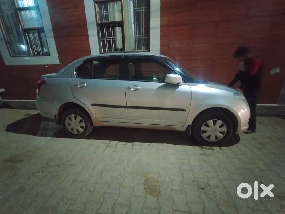 Maruti Suzuki Dzire 2010 Petrol+lpg 165000 Km Driven