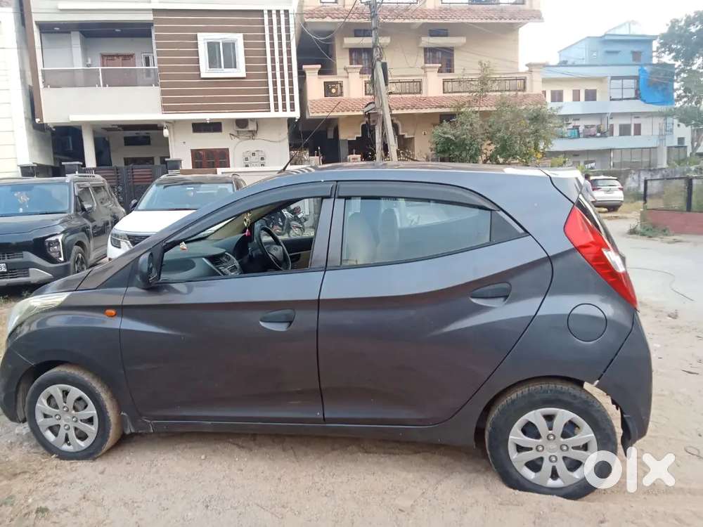 Hyundai Eon 2016 Petrol Well Maintained