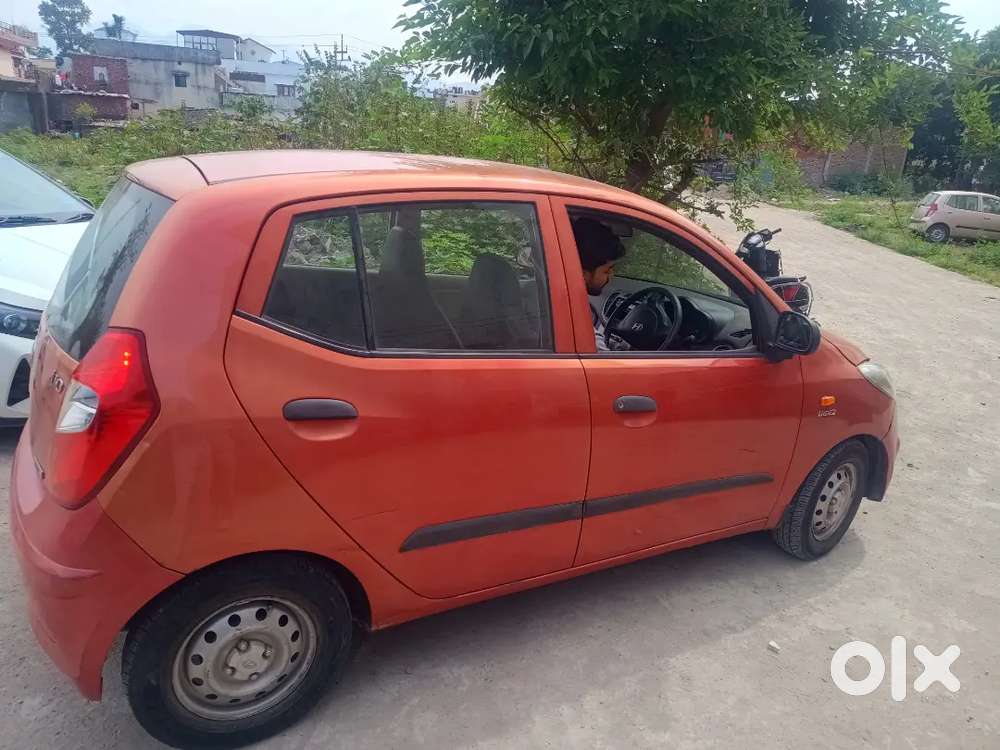 Hyundai I10 2011 Petrol Well Maintained