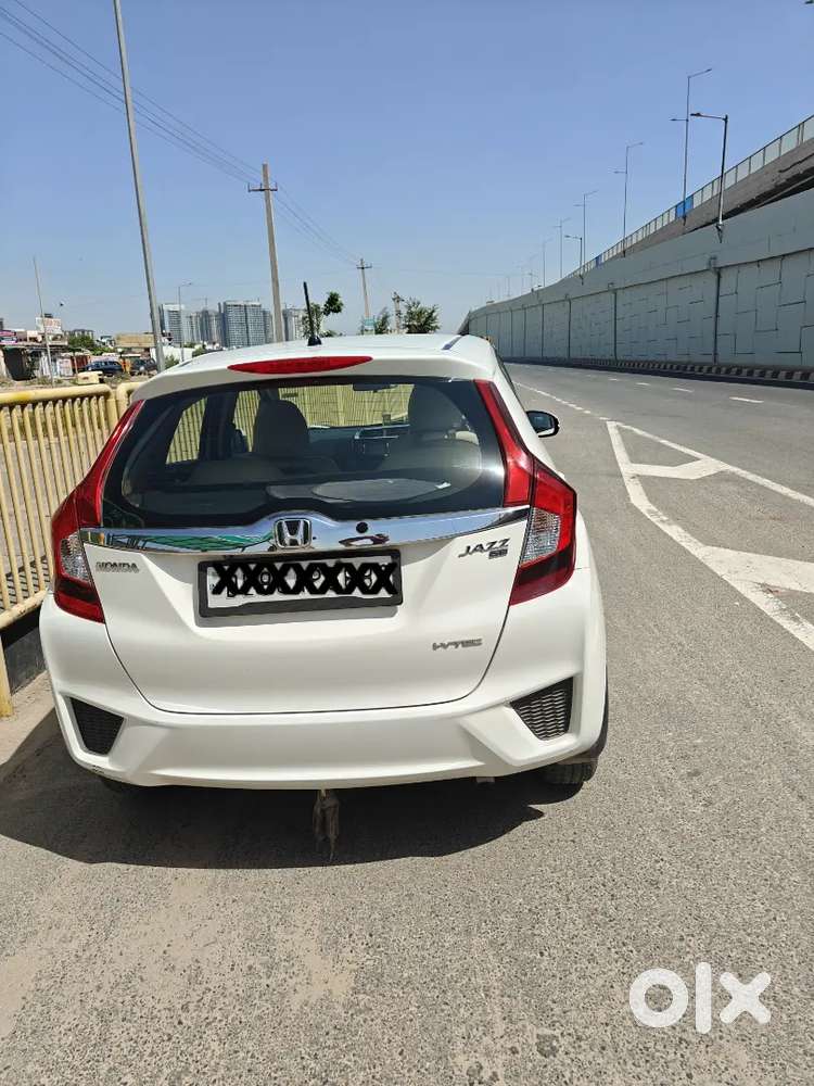 Honda Jazz Sv Petrol 2017