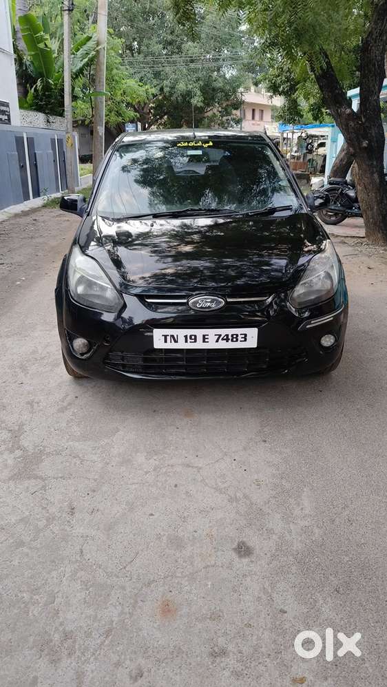 Ford Figo Tatanium Diesel 2011