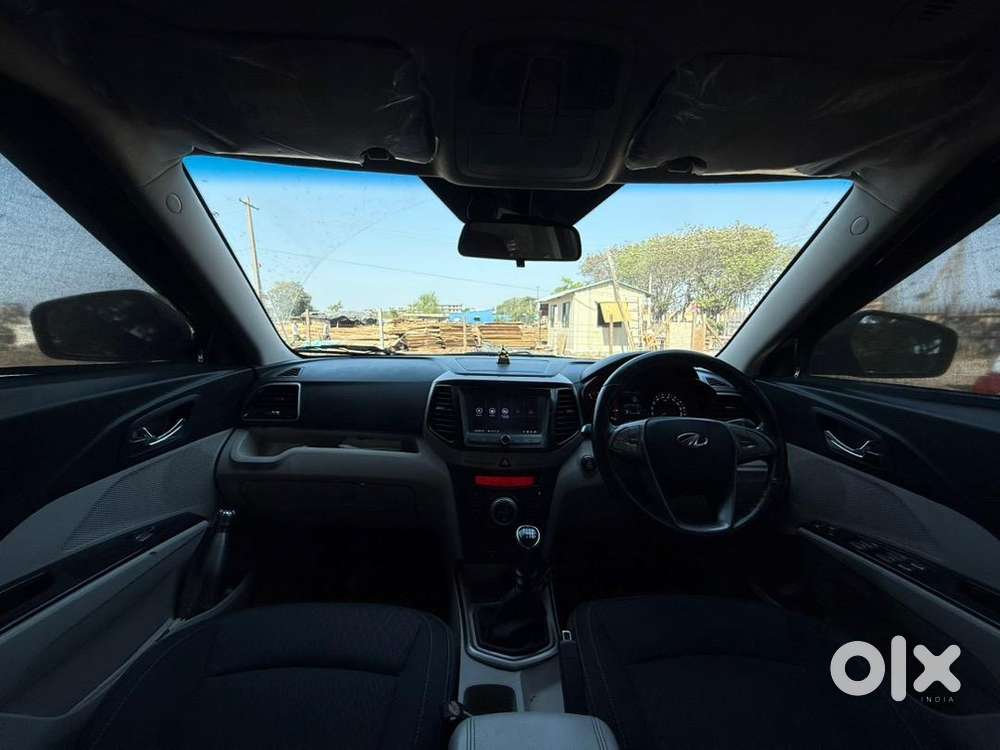 Xuv300 W8 Bs6 1.2 Turbo Petrol Manual