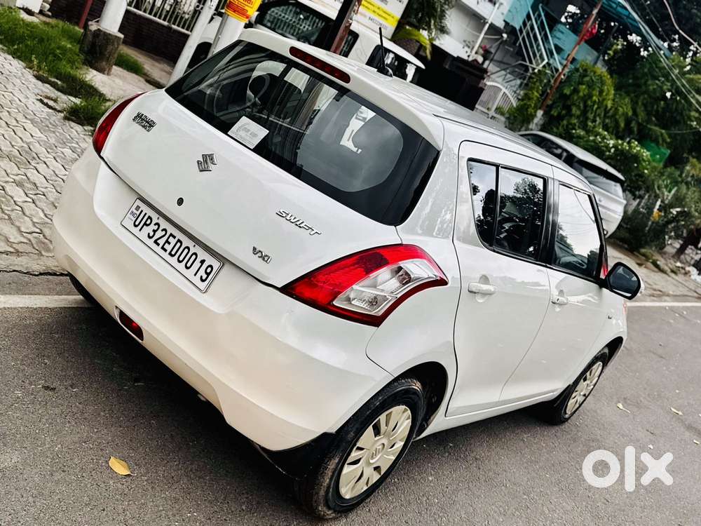 Maruti Suzuki Swift Vxi Optional, 2012, Petrol
