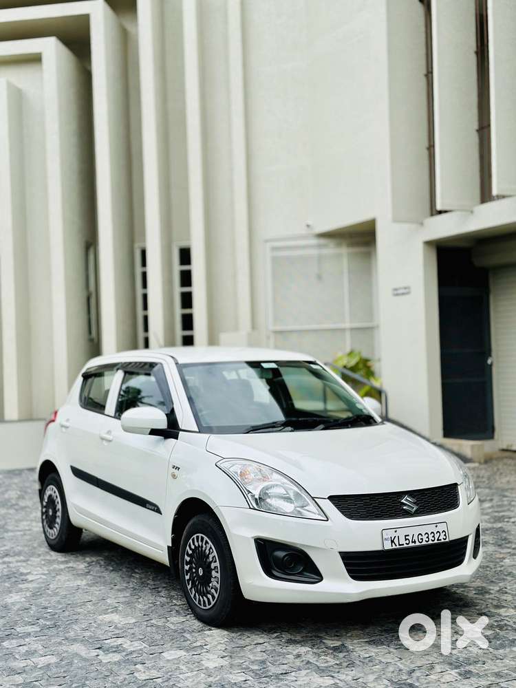 Maruti Suzuki Swift Lxi, 2015, Petrol
