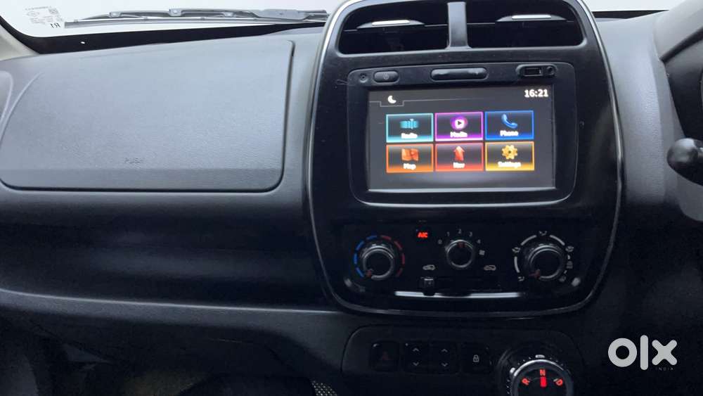 Renault Kwid 2019-ongoing 1.0 Rxt Amt (o), 2016, Petrol