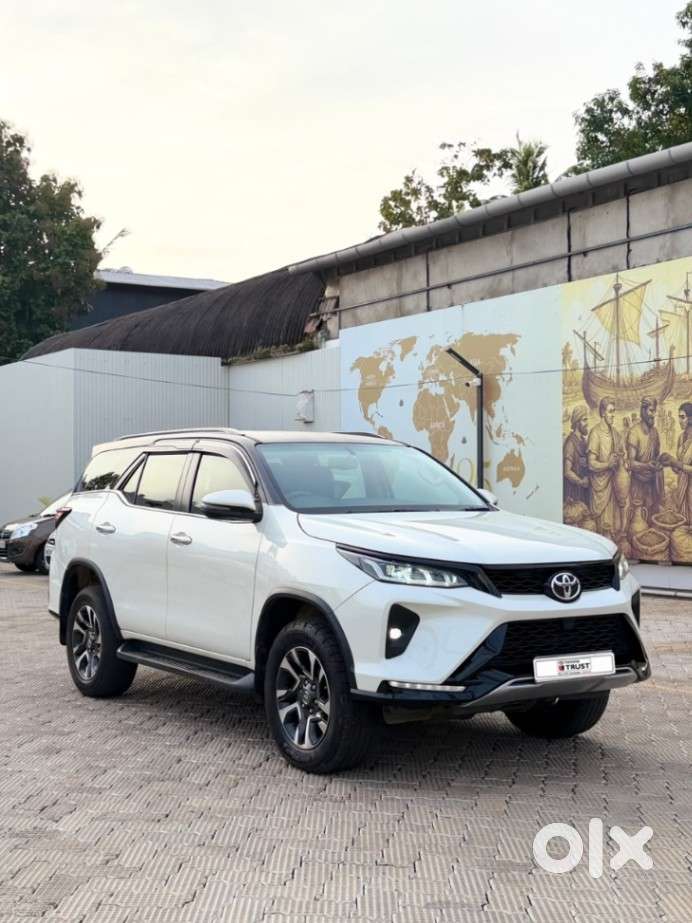 Toyota Fortuner Legender 4x2 At 2.8, 2022, Diesel