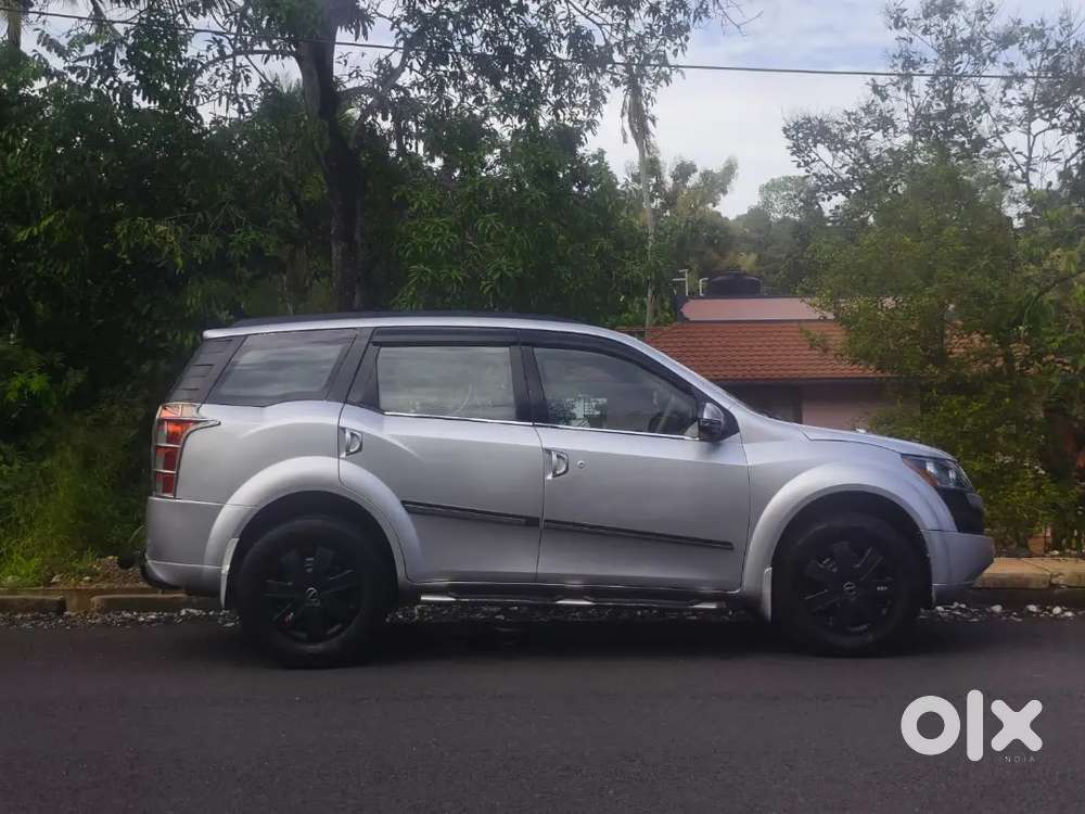 Well Maintained Mahindra Xuv500 2014 Diesel Manual