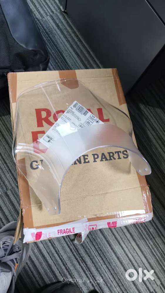 Himalayan 411 BS4 windshield (New)