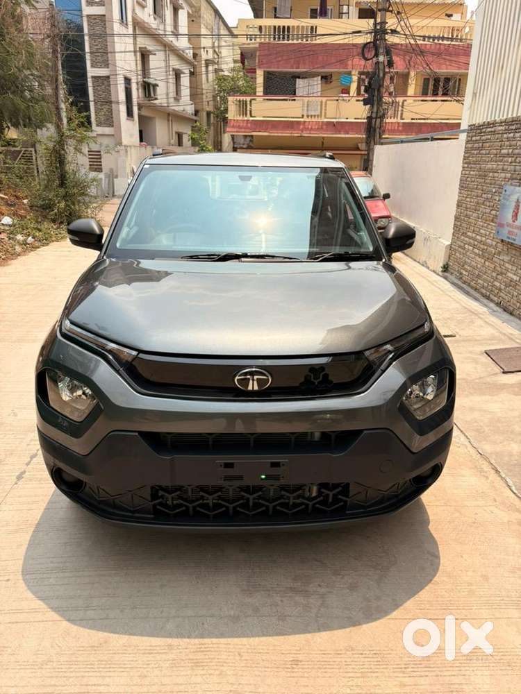 Tata Punch 2025 Petrol 2900 Km Driven