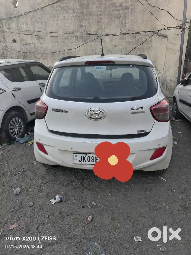 Hyundai Grand I10 Sportz 2014 Model
