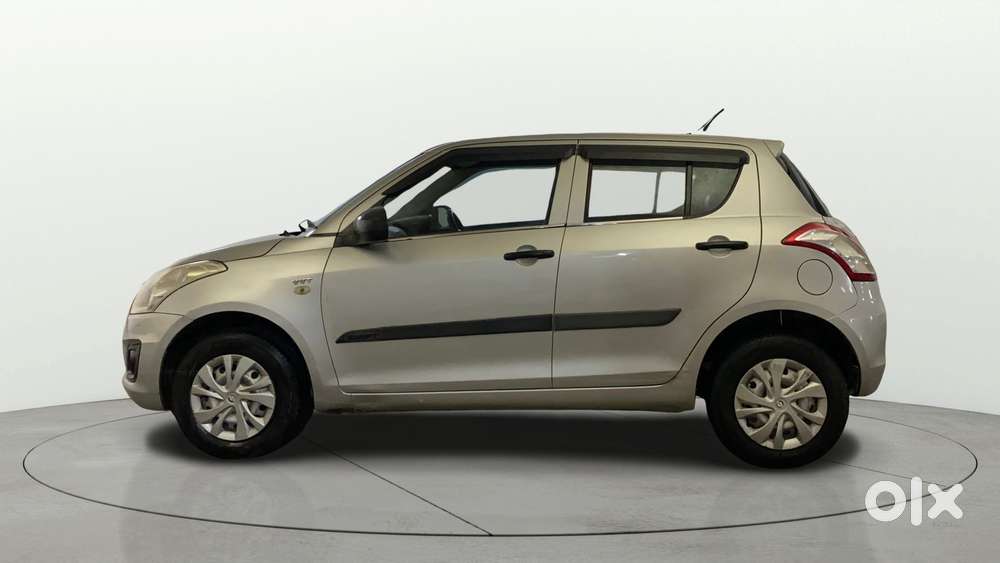 Maruti Suzuki Swift 1.2 Lxi (o), 2015, Petrol