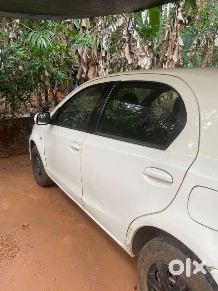 Toyota Etios Liva 2011 Diesel 110000 Km Driven