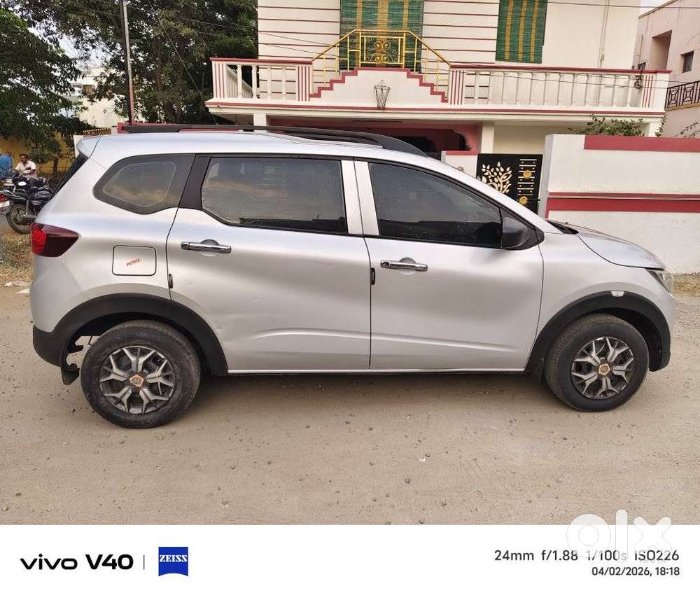 Renault Triber 1.0 Rxe, 2021, Petrol