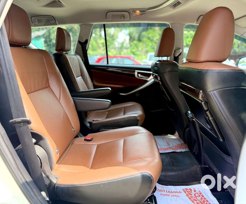Toyota Innova Crysta [2020-ongoing] 2.4 Zx At 7 Str, 2021, Diesel