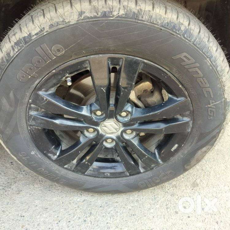 Maruti Suzuki Brezza Zdi+ Dual Tone, 2019, Diesel