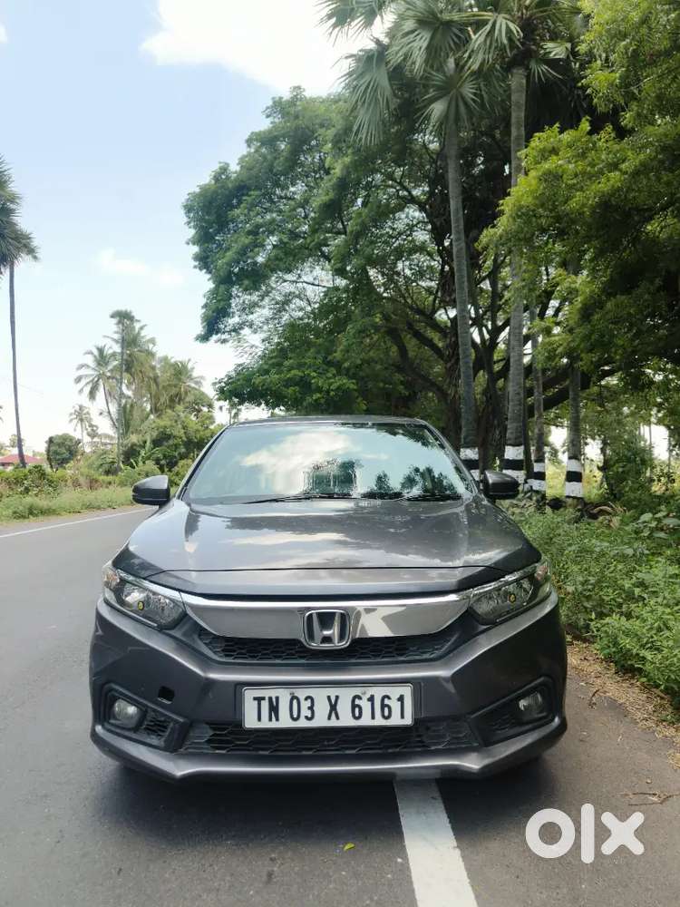 Honda Amaze 2018 Petrol Well Maintained.