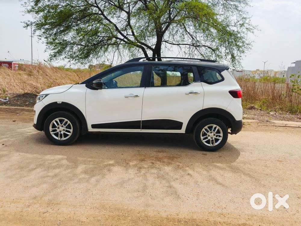 Renault Triber Rxt, 2020, Petrol