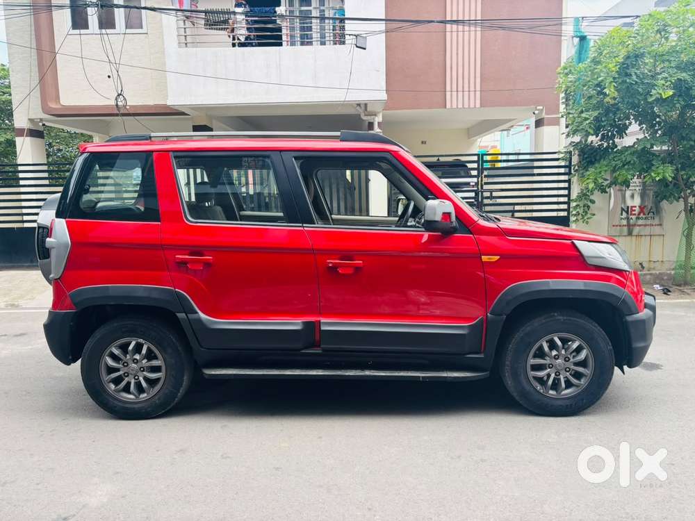 Mahindra Tuv 300 T10, 2018, Diesel