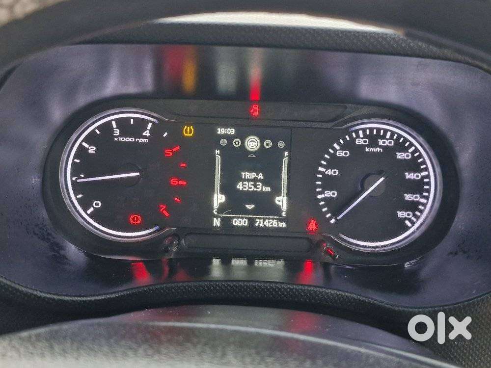 Mahindra Bolero Neo 1.5 N4, 2022, Diesel