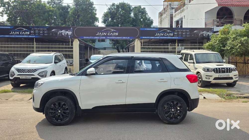 Maruti Suzuki Brezza 1.5 Zxi Smart Hybrid, 2020, Petrol