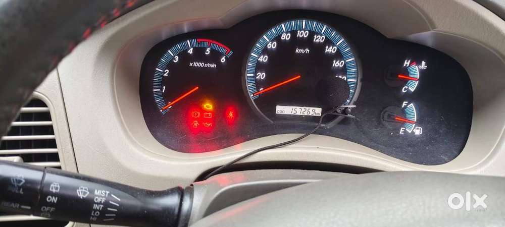 Toyota Innova 2.5 V  8 Seater  2014 Model  Well Maintained
