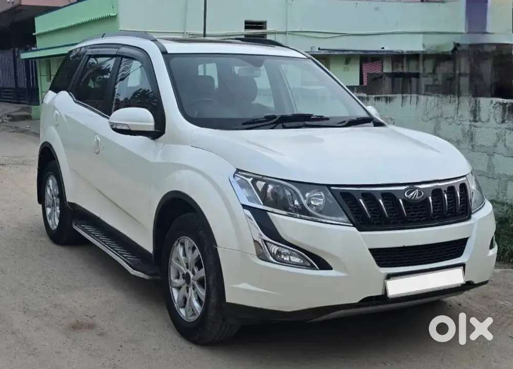 Mahindra Xuv500 2.2 W10 2016 Model