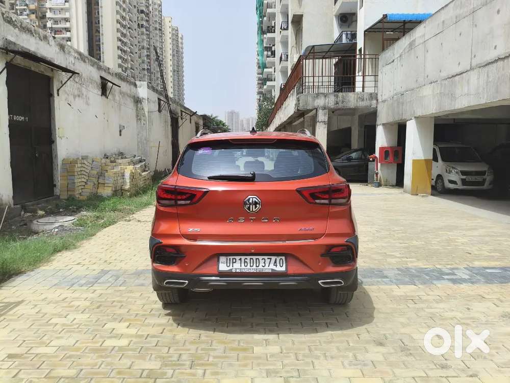Mg Astor Savvy Turbo 2022 Red At