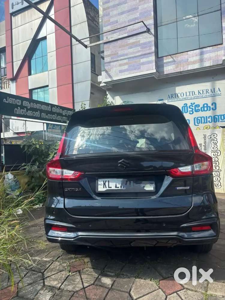 Maruti Suzuki Ertiga Petrol 2025