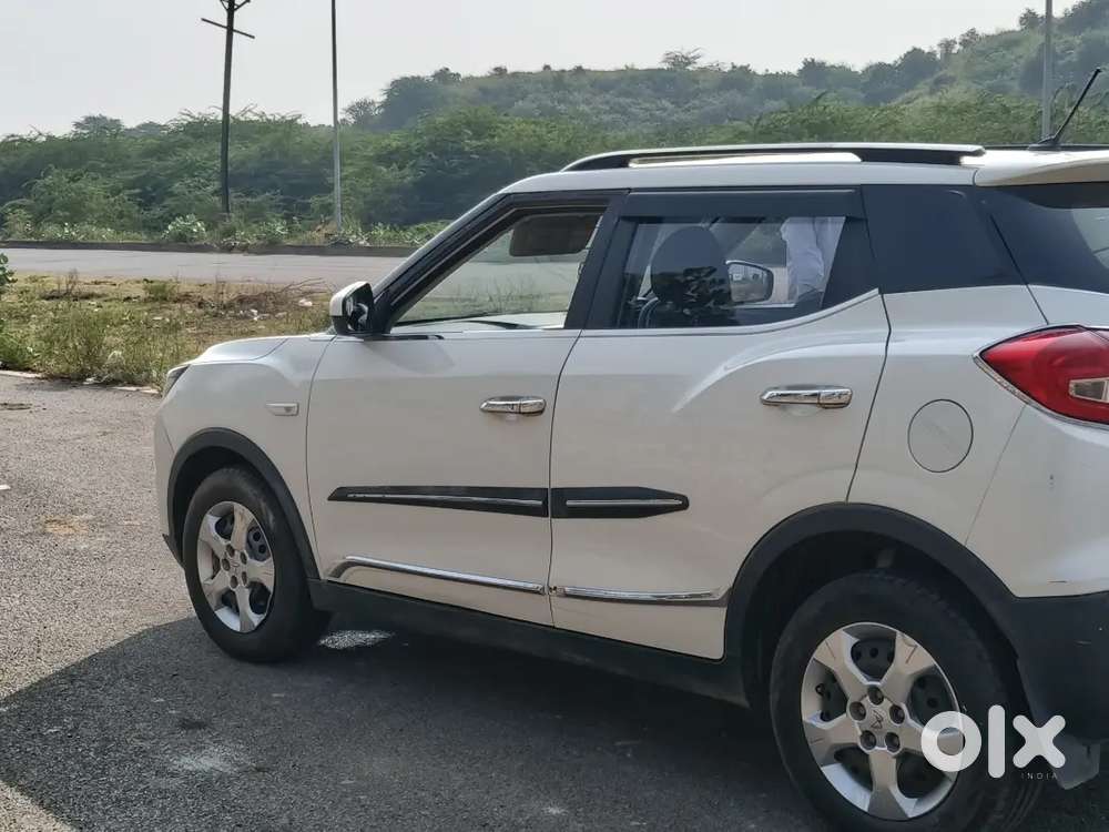 Sun Roof Diesal Xuv 300