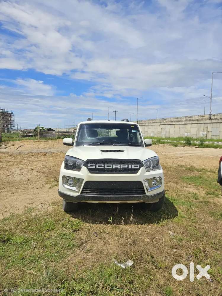 Mahindra Scorpio S11 2020