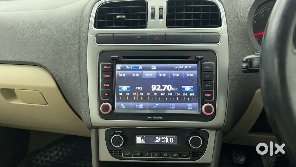 Volkswagen Vento 1.6 Highline, 2016, Petrol