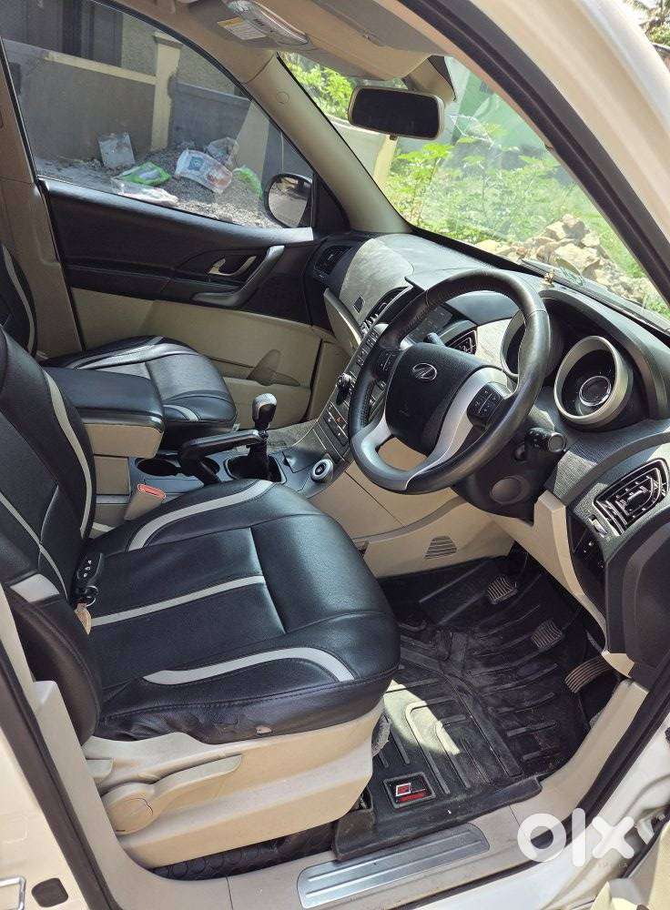 Mahindra Xuv500 W9 2wd, 2018, Diesel
