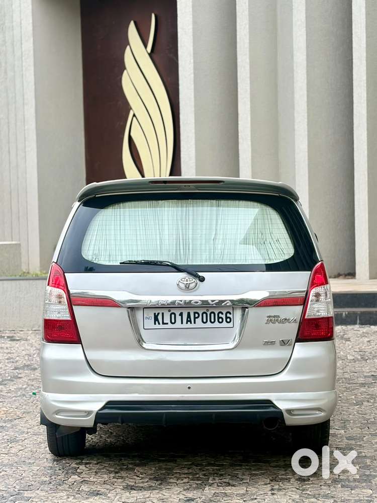 Toyota Innova 2.5 G4 Diesel 7-seater, 2006, Diesel