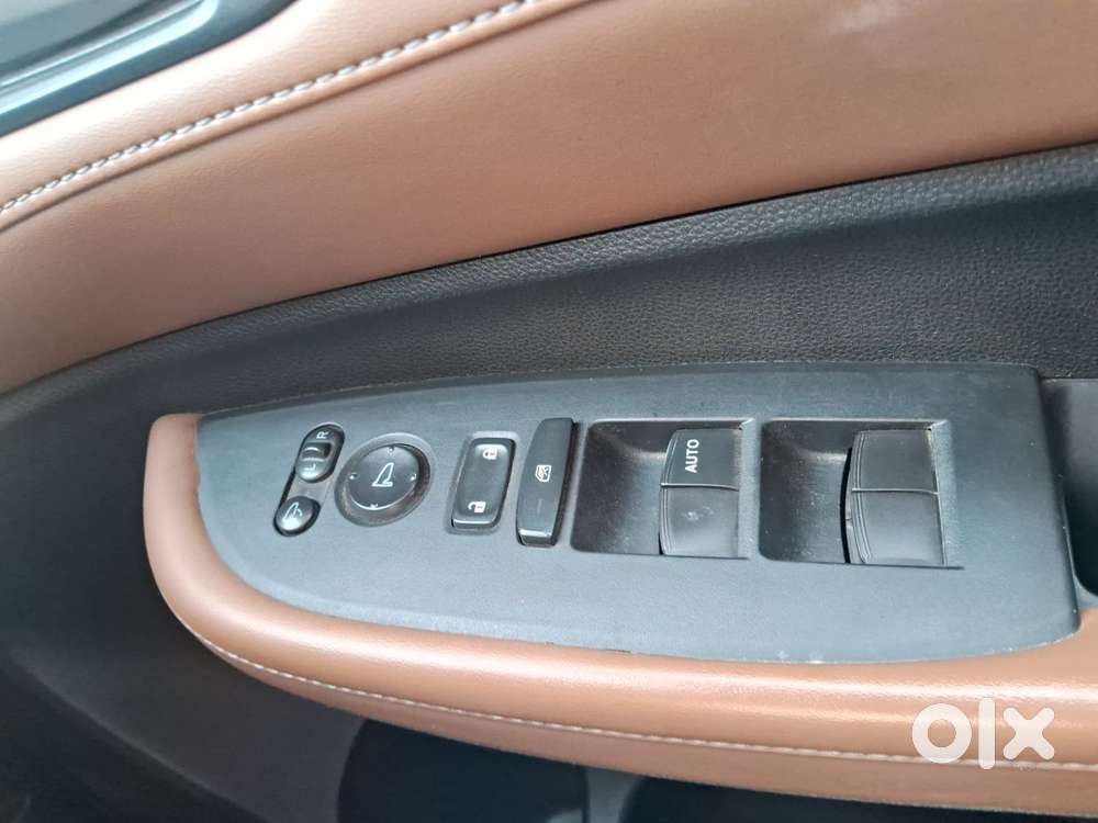 Honda Elevate Zx Cvt, 2025, Petrol