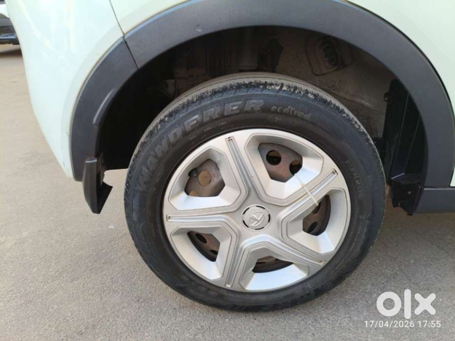 Tata Nexon 1.5 Revotorq Xm, 2018, Diesel