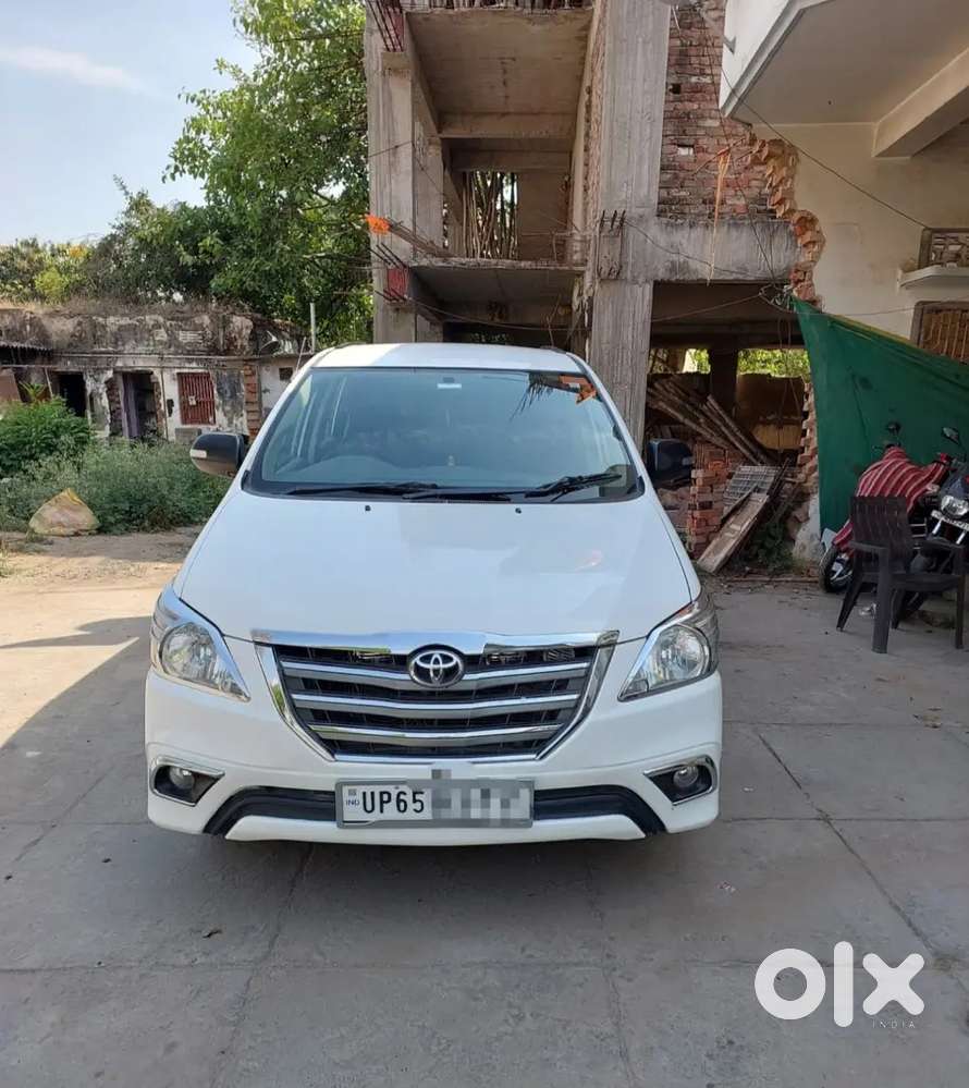 Toyota Innova 2012 Diesel ( Personal Used Only )