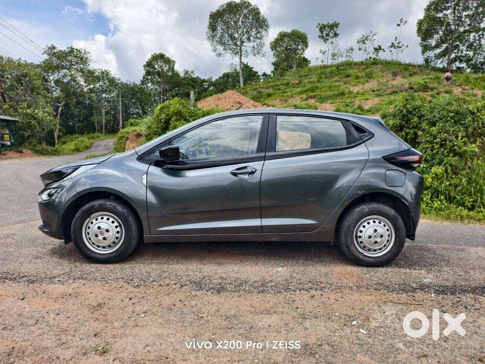 Tata Altroz 1.2 Xt I-turbo Petrol, 2023, Petrol
