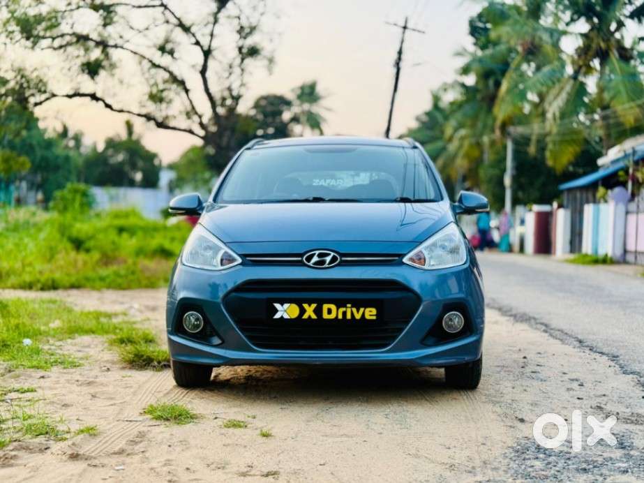 Hyundai Grand I10 Nios Sportz, 2016, Petrol